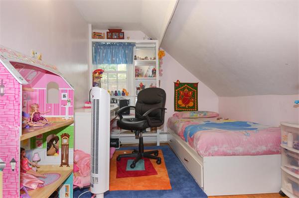 46 Donald Road Burlington, MA 01803 - Photo 17 of 25 Gallery Image 17