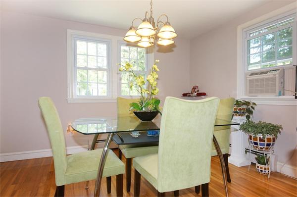 46 Donald Road Burlington, MA 01803 - Photo 7 of 25 Gallery Image 7
