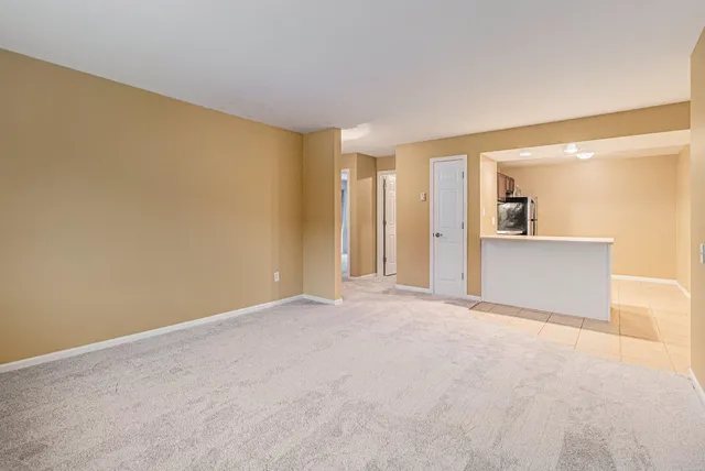 $109,000 | 756 West Kilgore Road, Unit 306, Kalamazoo, MI 49008