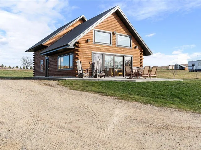 $440,000 | 25156 204th Street, Long Prairie, MN 56347