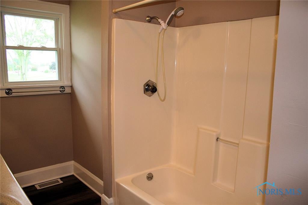 4025 Brown Road Oregon, OH 43616 - Photo 15 of 30 Gallery Image 15