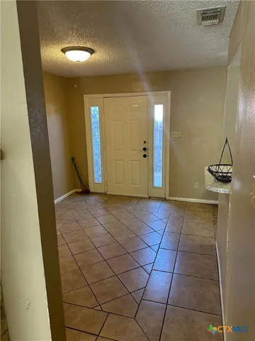 $1,250 | 207 Palmwood Drive, Unit 2, Victoria, TX 77901