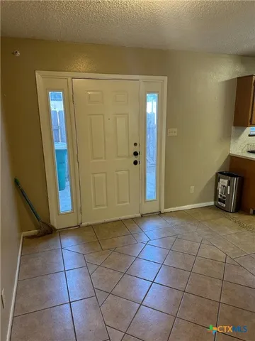 $1,250 | 207 Palmwood Drive, Unit 2, Victoria, TX 77901