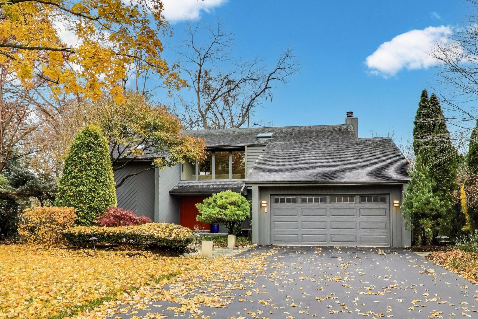 11515 Burr Oak Lane Burr Ridge, IL 60527 - Photo 2 of 73