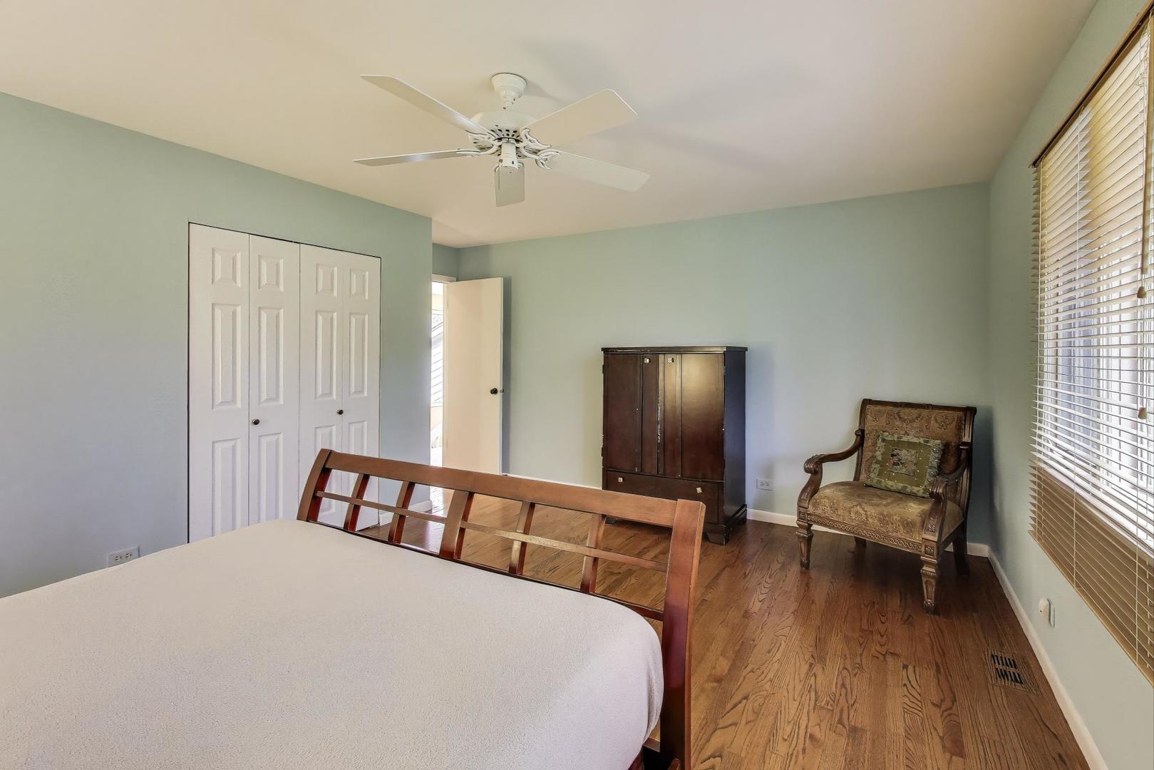 11515 Burr Oak Lane Burr Ridge, IL 60527 - Photo 32 of 73