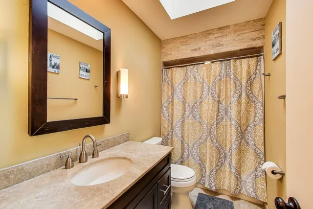 $975,000 | 11515 Burr Oak Lane, Burr Ridge, IL 60527