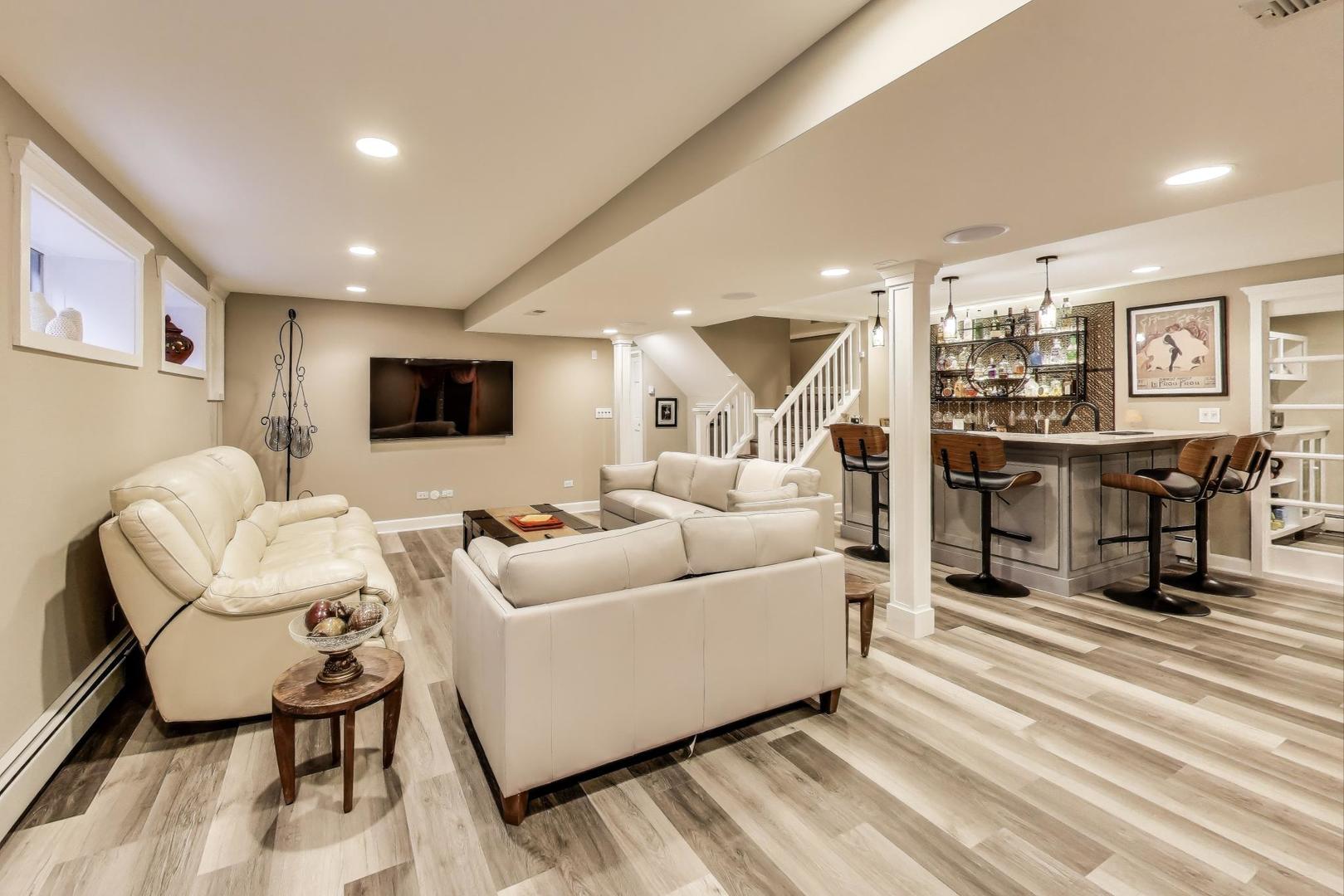 11515 Burr Oak Lane Burr Ridge, IL 60527 - Photo 38 of 73