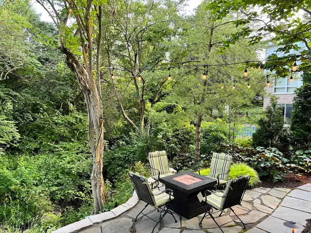 $975,000 | 11515 Burr Oak Lane, Burr Ridge, IL 60527