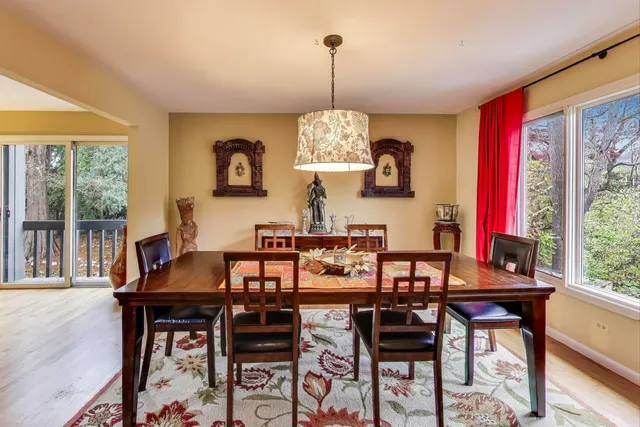 $975,000 | 11515 Burr Oak Lane, Burr Ridge, IL 60527