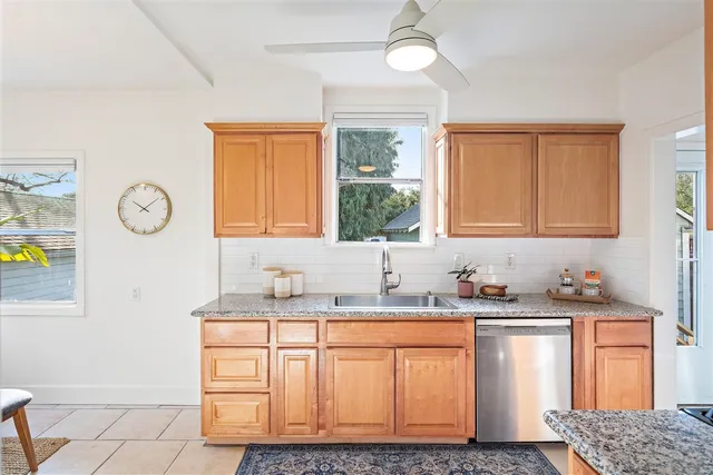 $599,000 | 10315 Dante Avenue, Oakland, CA 94603