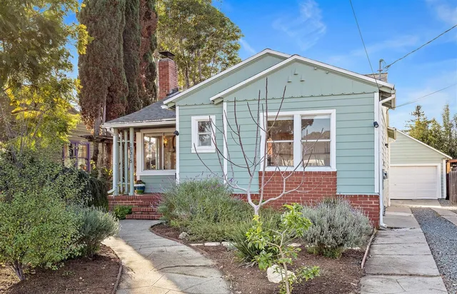 $599,000 | 10315 Dante Avenue, Oakland, CA 94603