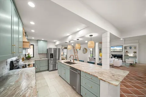 $2,199,000 | 718 Golden Beach Boulevard, Unit 1, Venice, FL 34285