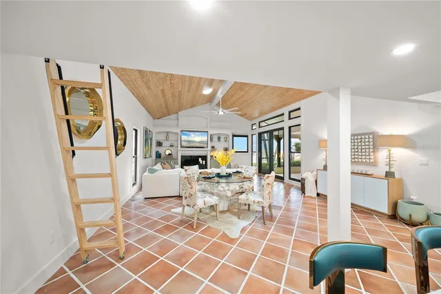 $1,999,000 | 718 Golden Beach Boulevard, Unit 1, Venice, FL 34285