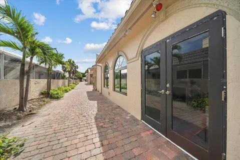 $2,199,000 | 718 Golden Beach Boulevard, Unit 1, Venice, FL 34285