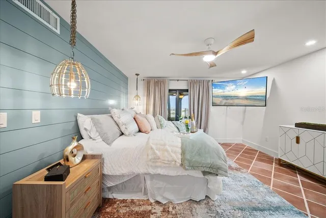 $1,999,000 | 718 Golden Beach Boulevard, Unit 1, Venice, FL 34285