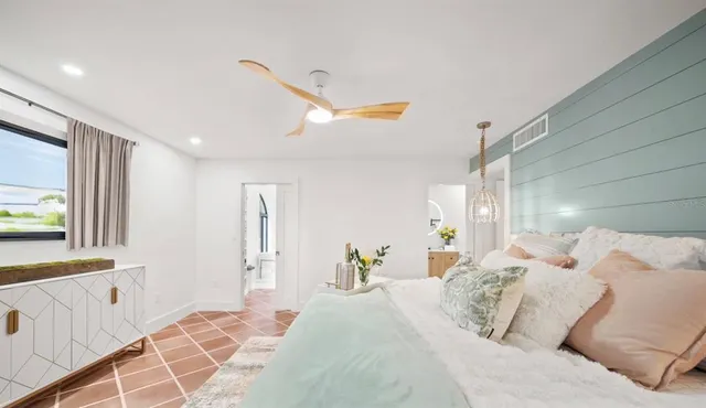 $1,999,000 | 718 Golden Beach Boulevard, Unit 1, Venice, FL 34285