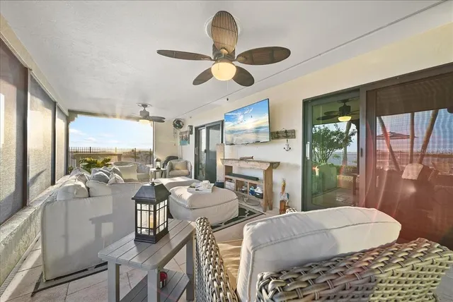 $1,999,000 | 718 Golden Beach Boulevard, Unit 1, Venice, FL 34285