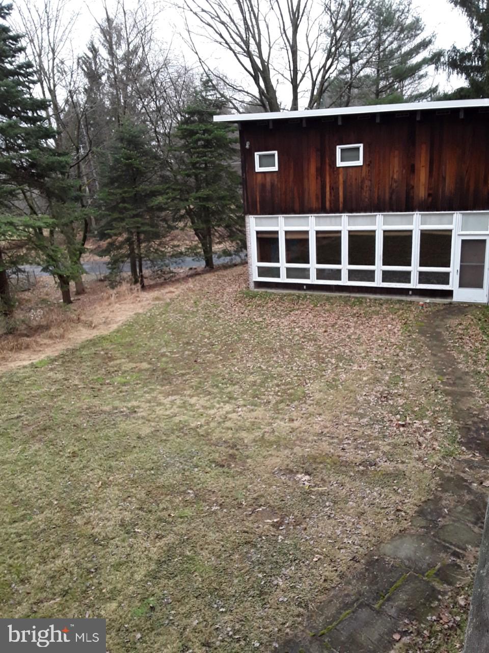 1701 Mitchell Road Harrisburg, PA 17110 - Photo 2 of 2 Gallery Image 2