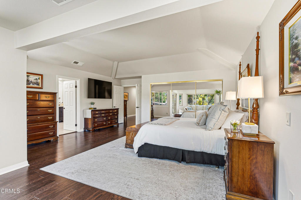 10539 Chippenham Road Camarillo, CA 93012 - Photo 46 of 74