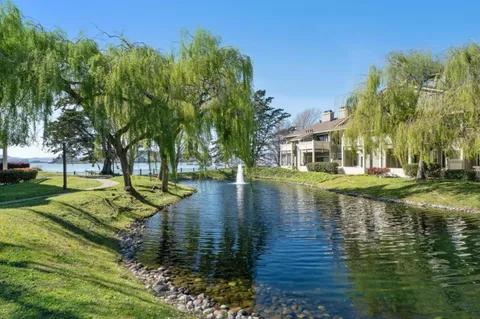 $388,000 | 195 Shoreline Court, Richmond, CA 94804