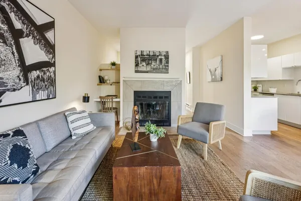$388,000 | 195 Shoreline Court, Richmond, CA 94804