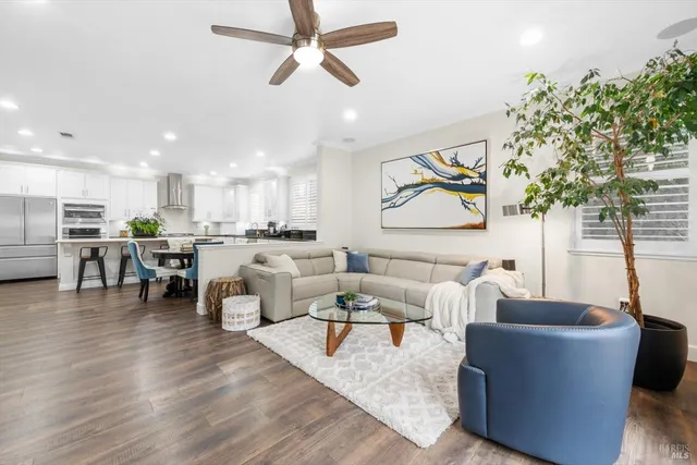 $1,285,000 | 759 Overture Lane, Fairfield, CA 94534