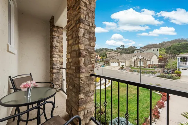 $1,285,000 | 759 Overture Lane, Fairfield, CA 94534