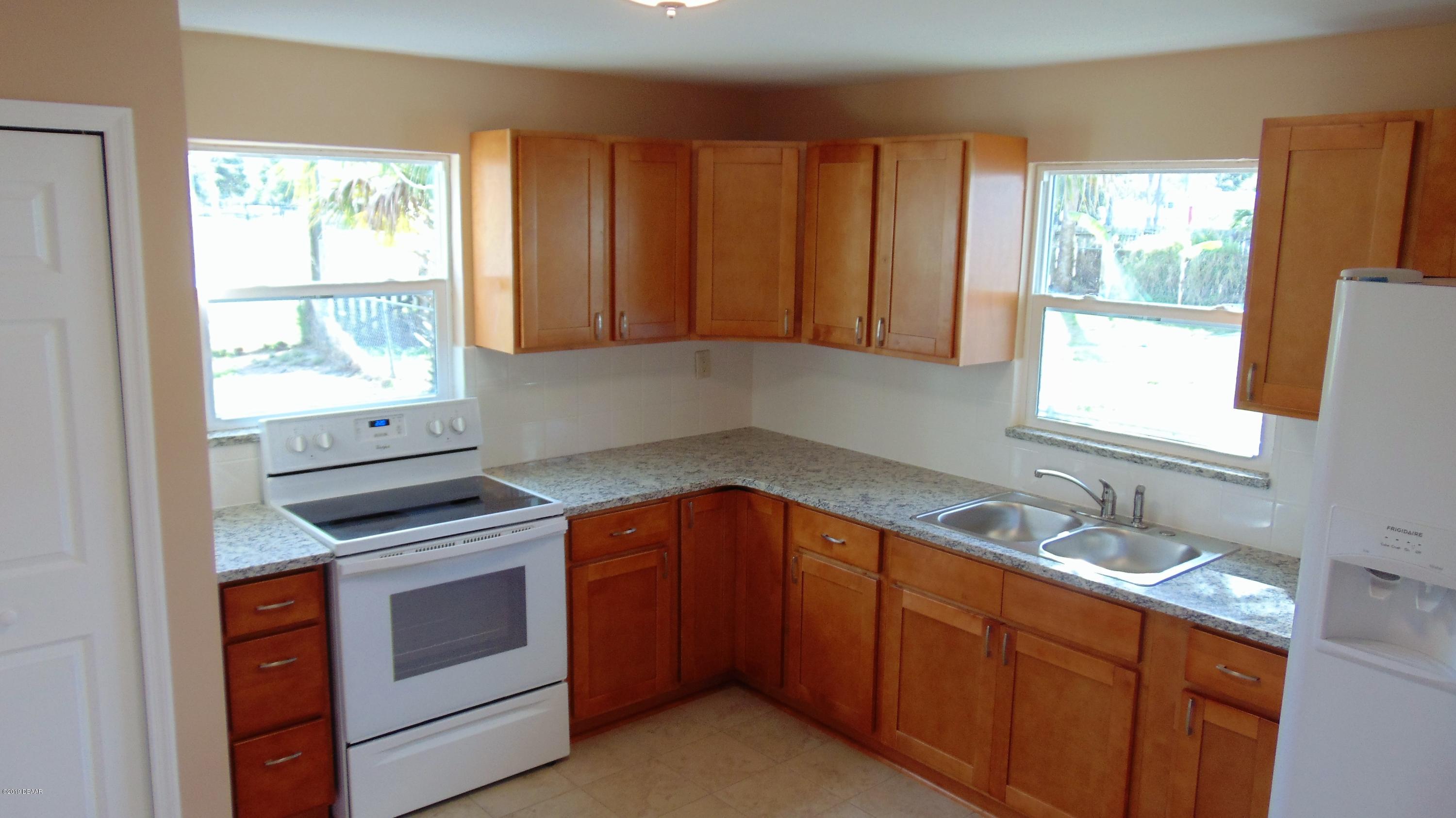 1151 Hampton Road Daytona Beach, FL 32114 - Photo 17 of 29 1151 Hampton Road