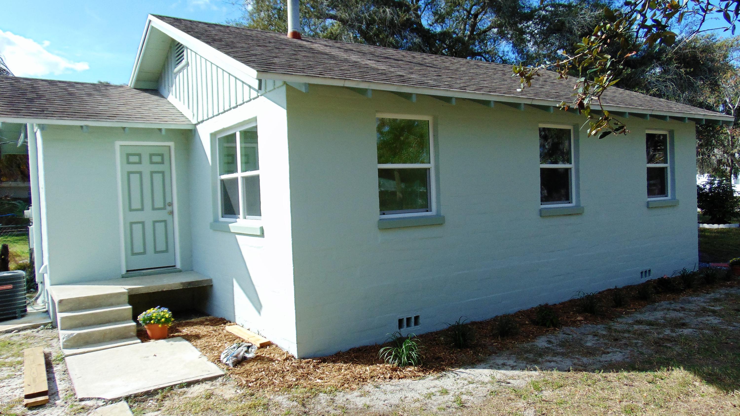 1151 Hampton Road Daytona Beach, FL 32114 - Photo 8 of 29 1151 Hampton Road