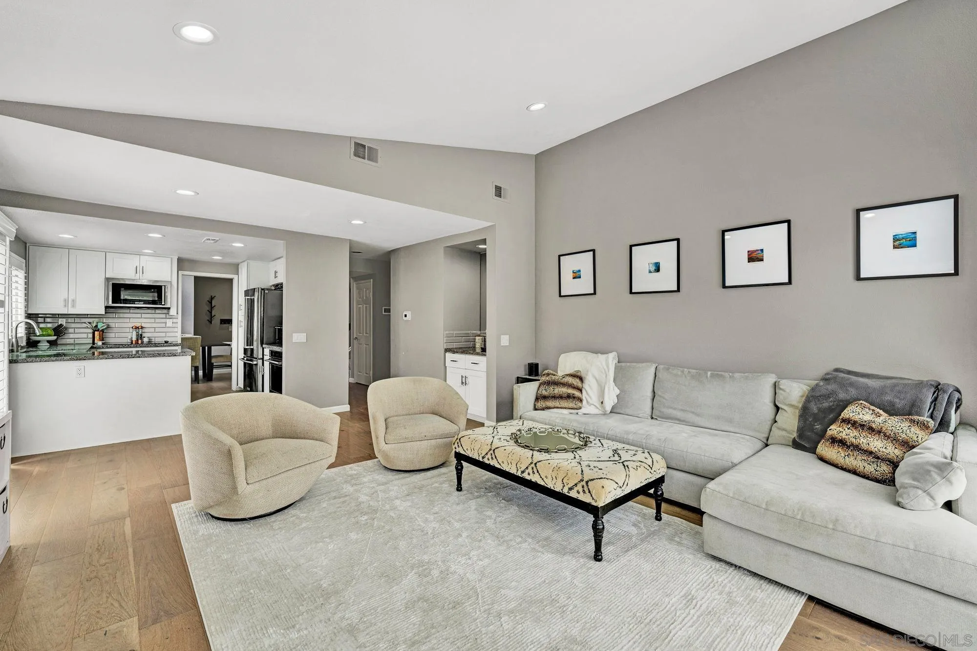 3425 Overpark Road San Diego, CA 92130 - Photo 16 of 34