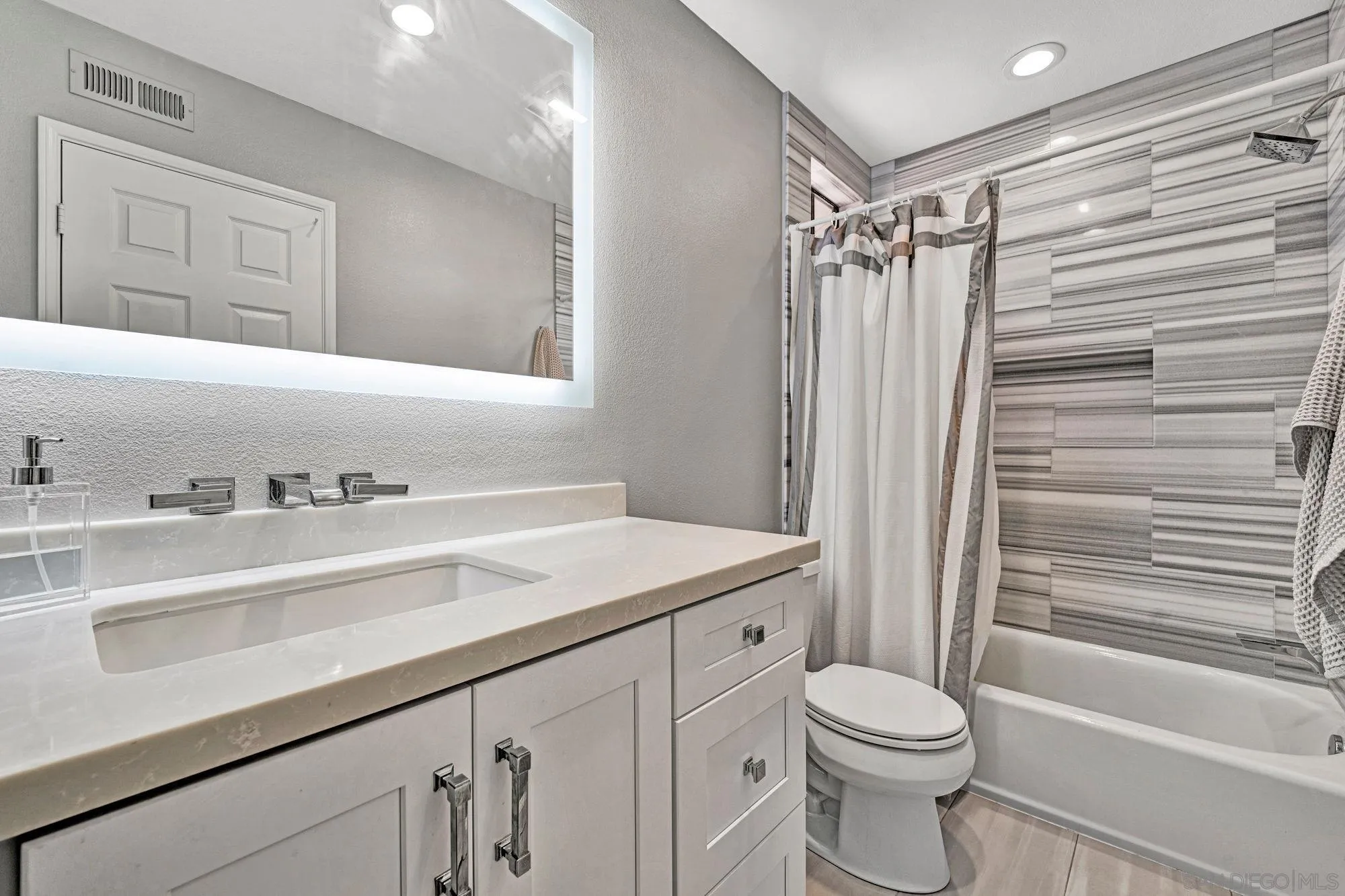 3425 Overpark Road San Diego, CA 92130 - Photo 25 of 34