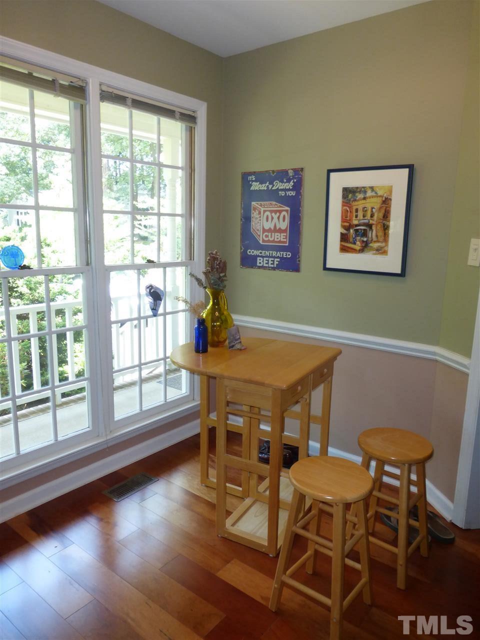 1216 Oakside Court Raleigh, NC 27609 - Photo 5 of 24 Gallery Image 5