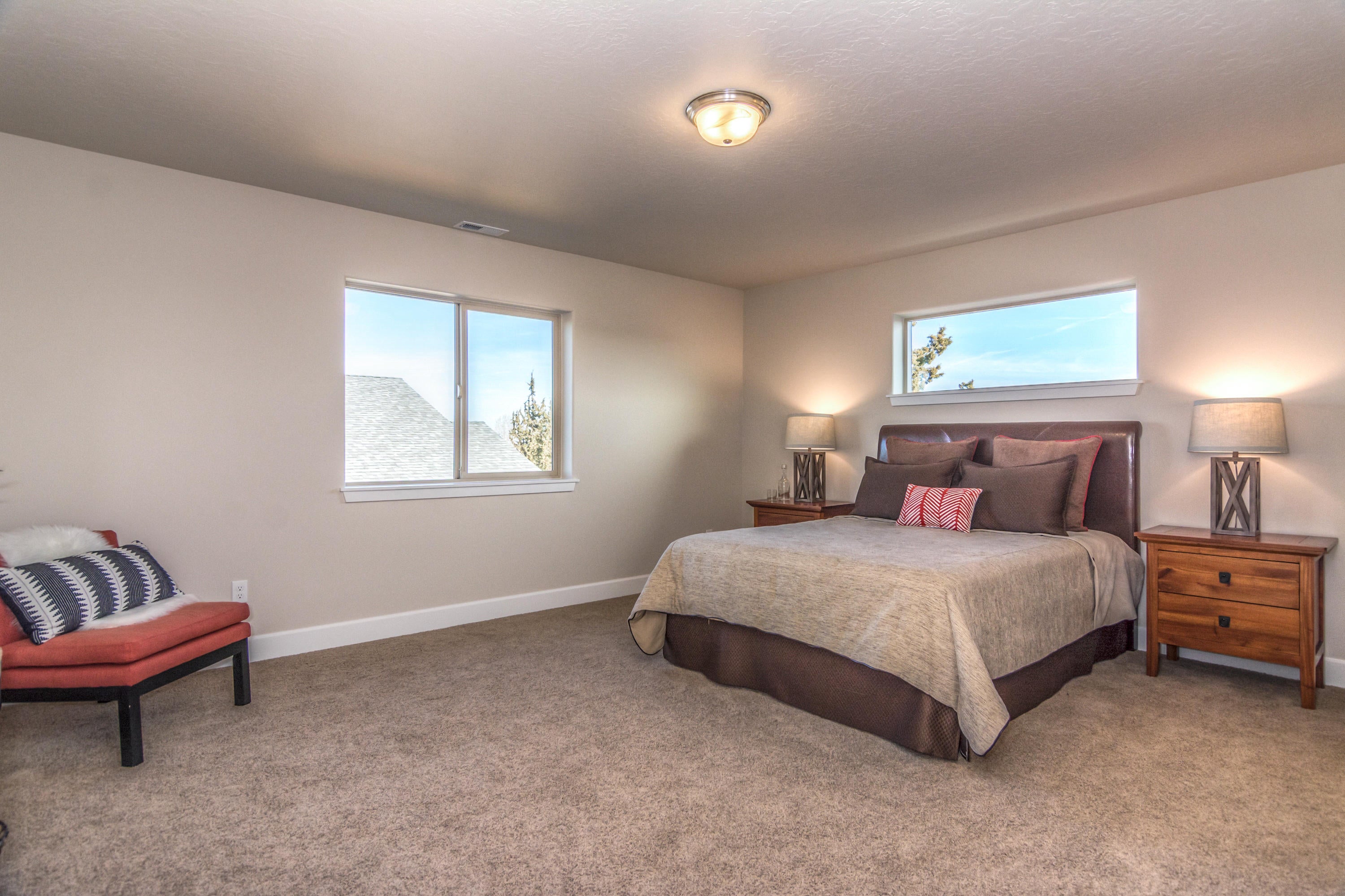2340 Southwest Newberry Loop Redmond, OR 97756 - Photo 16 of 25 16