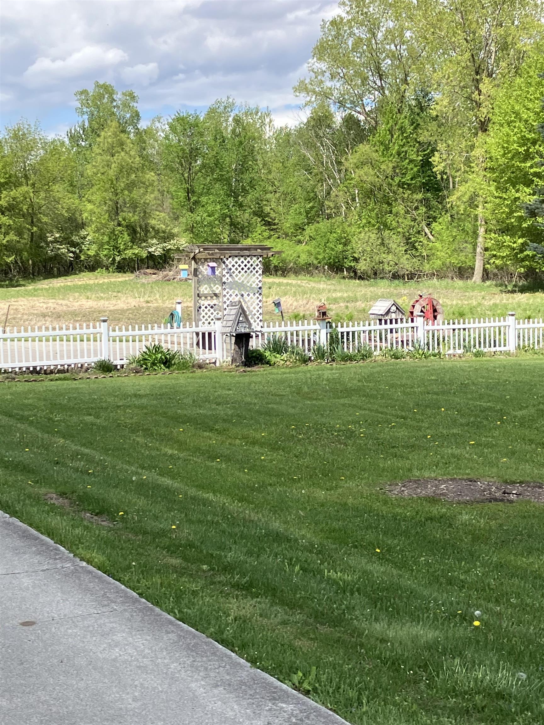 505 East Tyler Road Alma, MI 48801 - Photo 2 of 43 Gallery Image 2