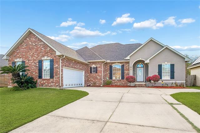 207 Spartan Loop Slidell, LA 70458 - Photo 1 of 21 Gallery Image 1