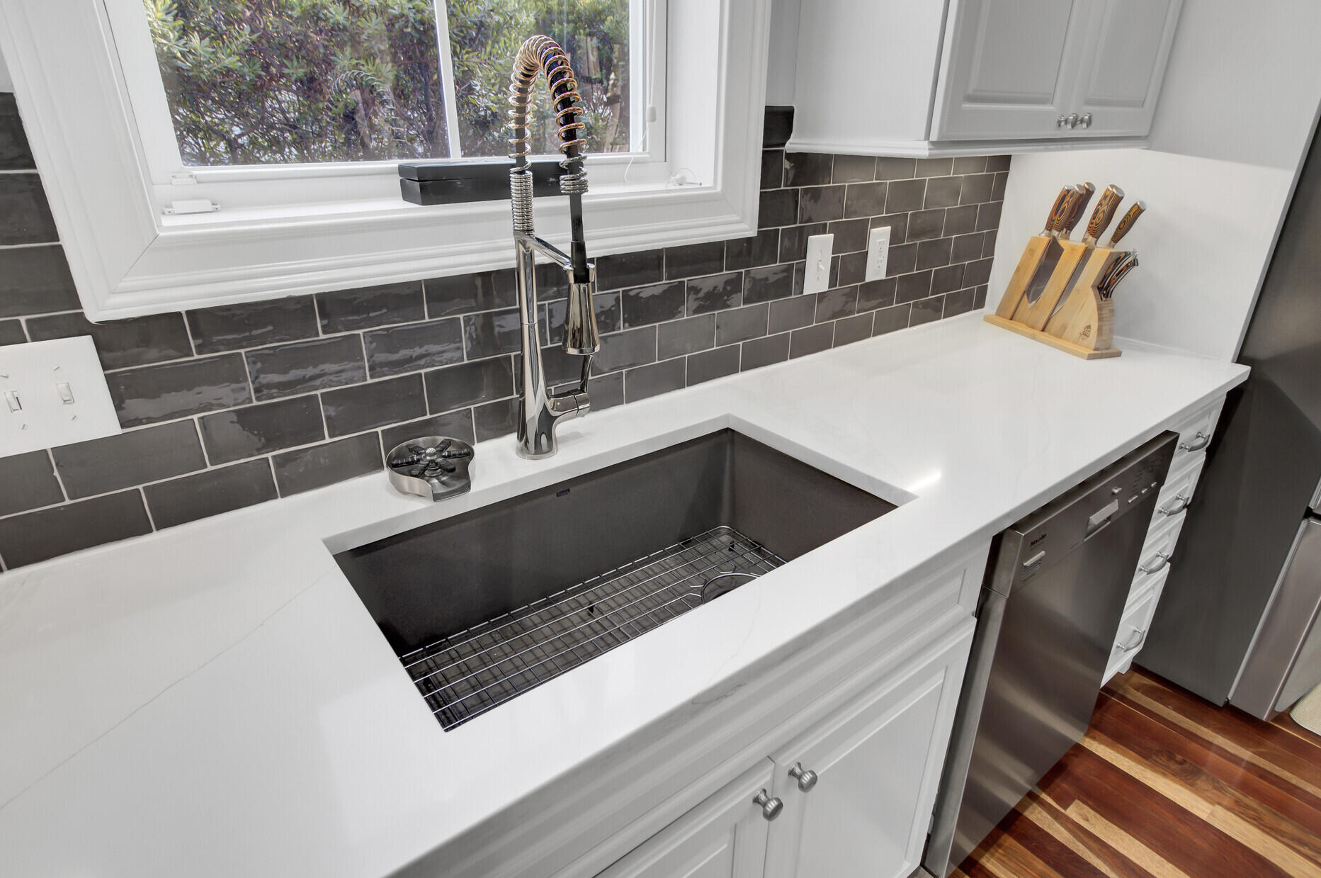 368 Evian Way Mount Pleasant, SC 29464 - Photo 20 of 59 26_26_mls