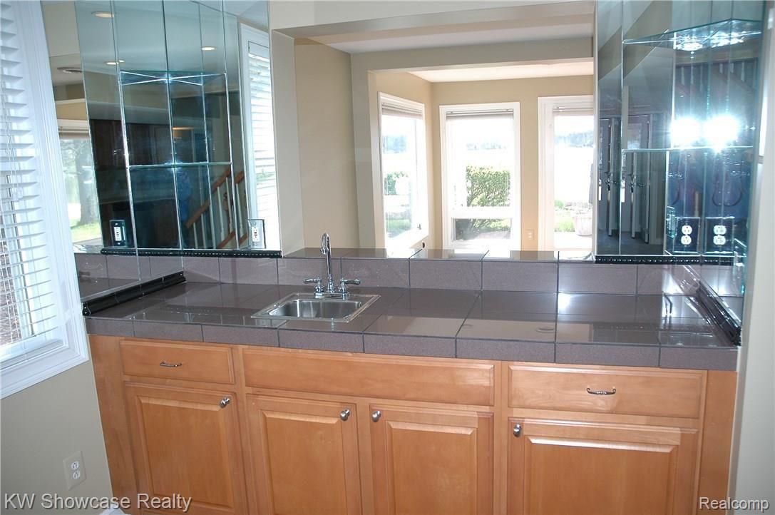 1470 Maxfield Lake Road Hartland, MI 48353 - Photo 19 of 33 DSC_0401.JPG