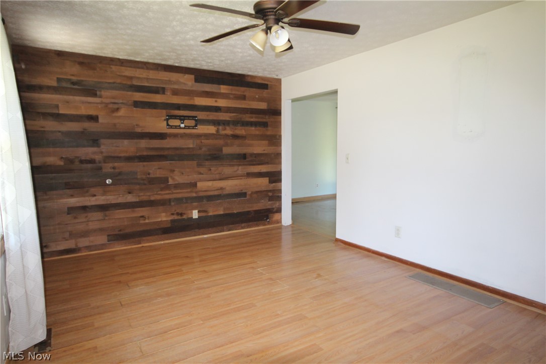 4279 Beat Road Medina, OH 44256 - Photo 4 of 34 Gallery Image 4