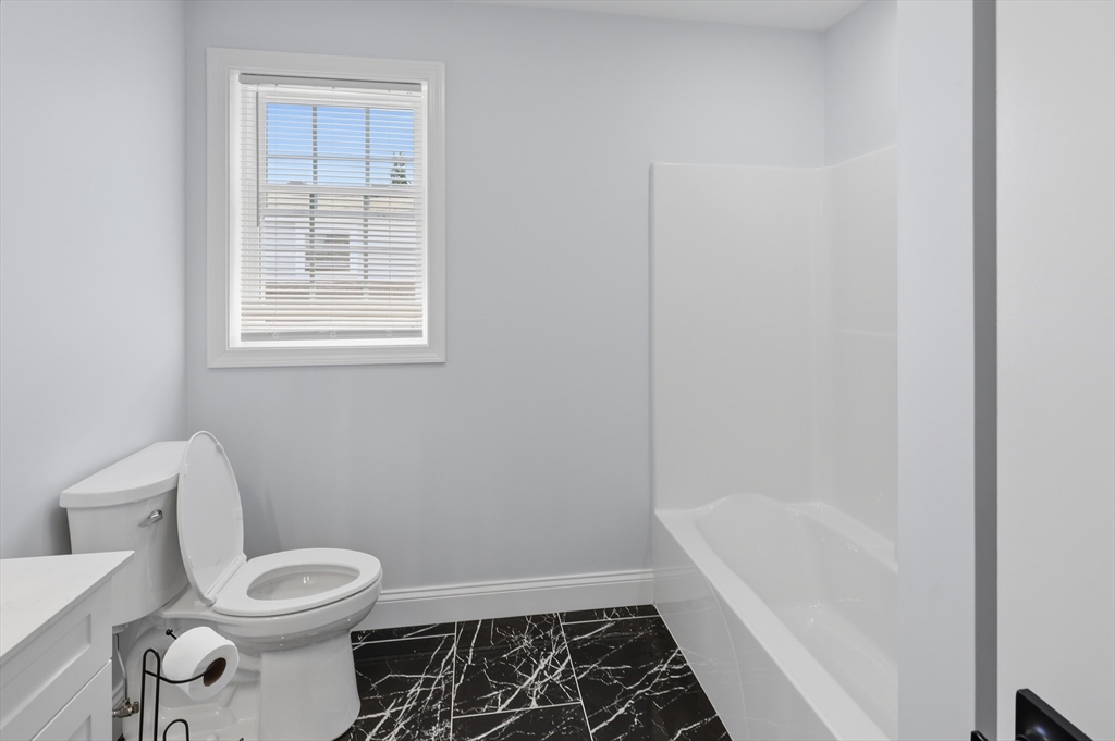 489 Spring Street Fall River, MA 02721 - Photo 32 of 40