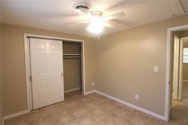 $1,450 | 38942 9th Avenue, Zephyrhills, FL 33542