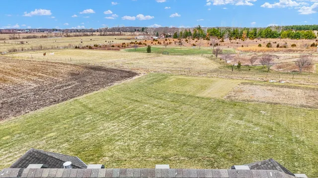 $750,000 | 2595 500 East, Mahomet, IL 61853