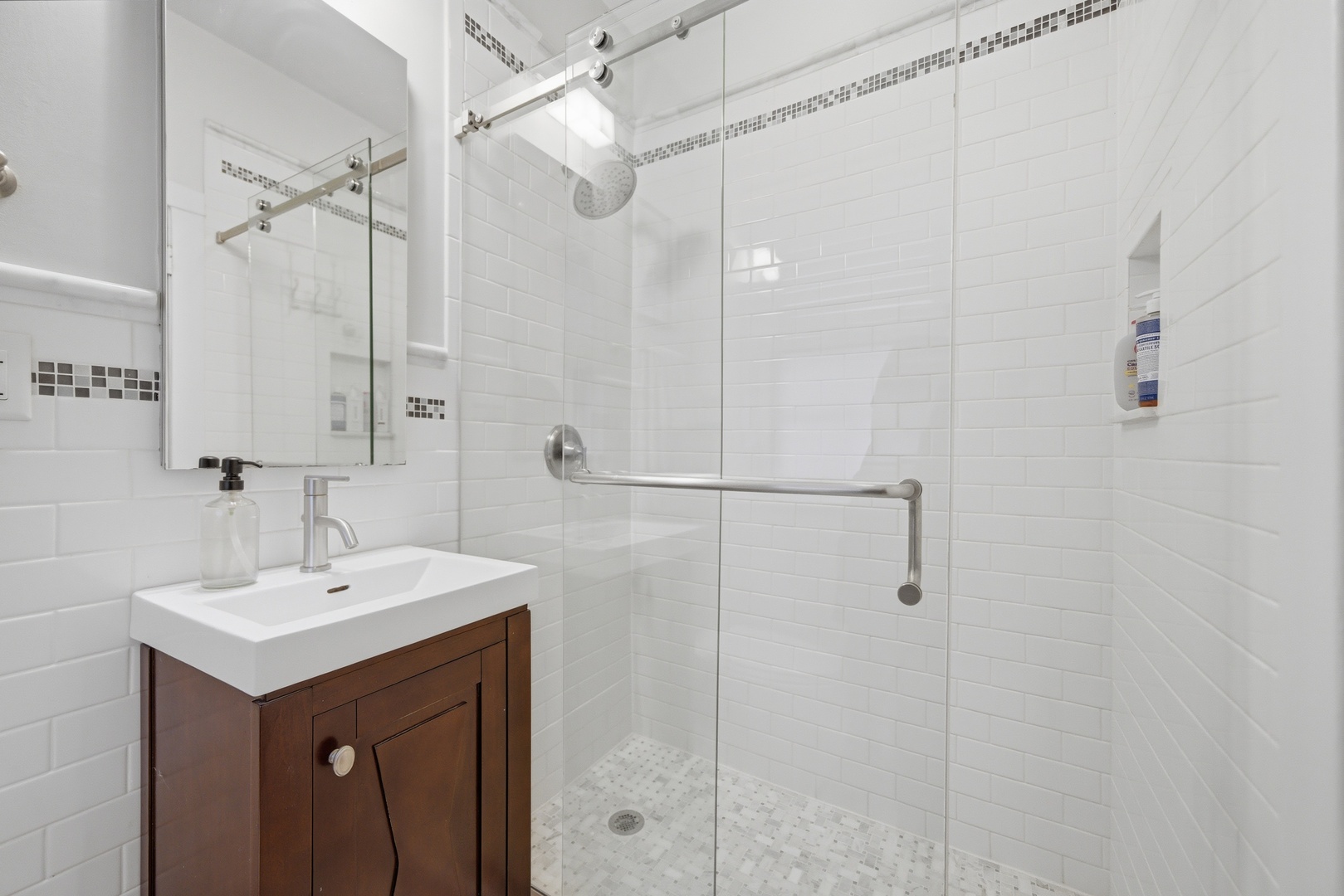518 West Surf Street, Unit 1 Chicago, IL 60657 - Photo 24 of 41