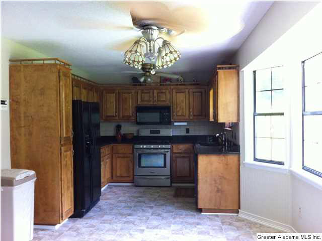 5795 Red Hollow Road Birmingham, AL 35215 - Photo 4 of 19