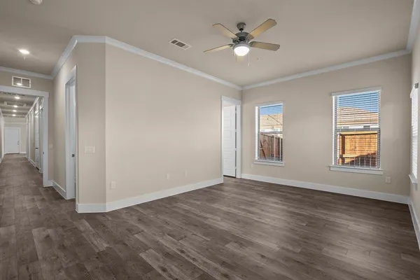 $2,459 | 4781 Luxe Lane, Unit 712A, Denton, TX 76207