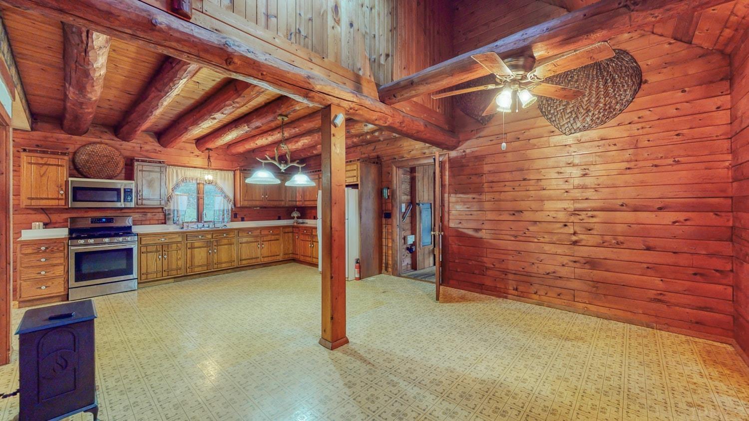 8079 Zikes Road South Bloomington, IN 47401 - Photo 11 of 36 Gallery Image 11