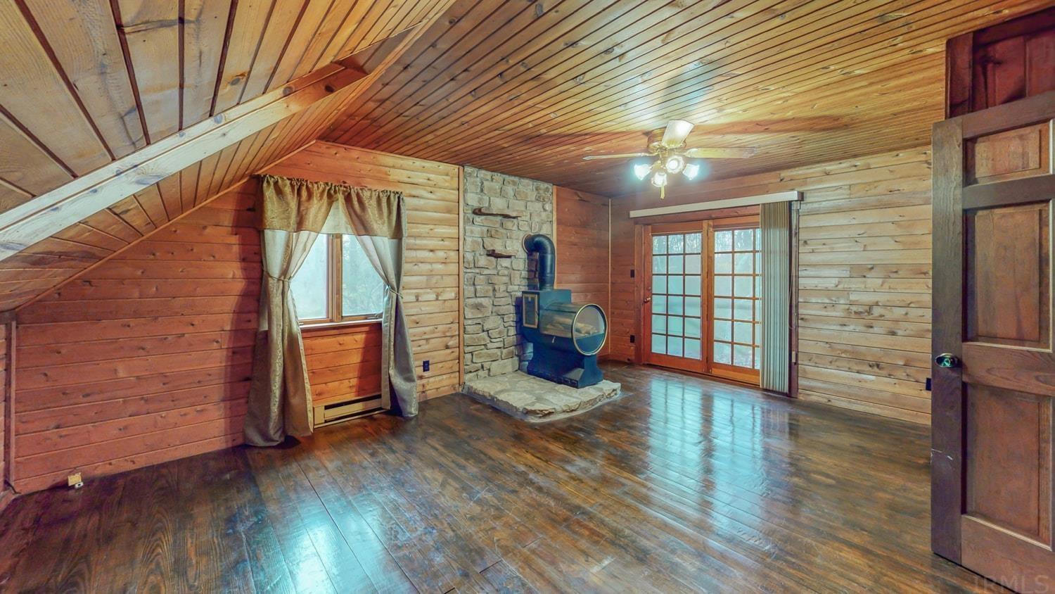 8079 Zikes Road South Bloomington, IN 47401 - Photo 21 of 36 Gallery Image 21
