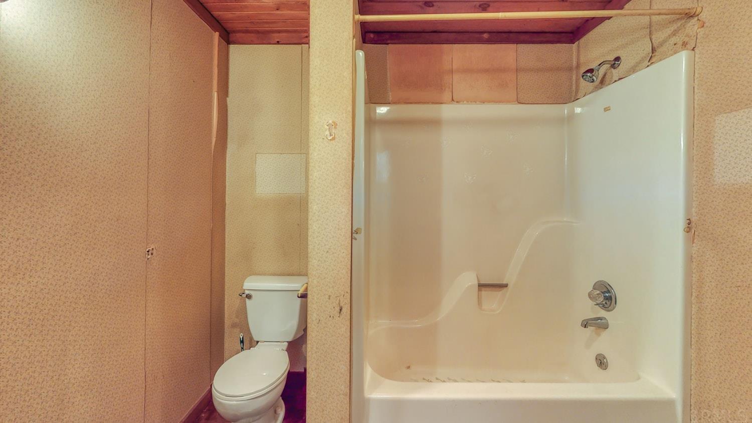 8079 Zikes Road South Bloomington, IN 47401 - Photo 26 of 36 Gallery Image 26