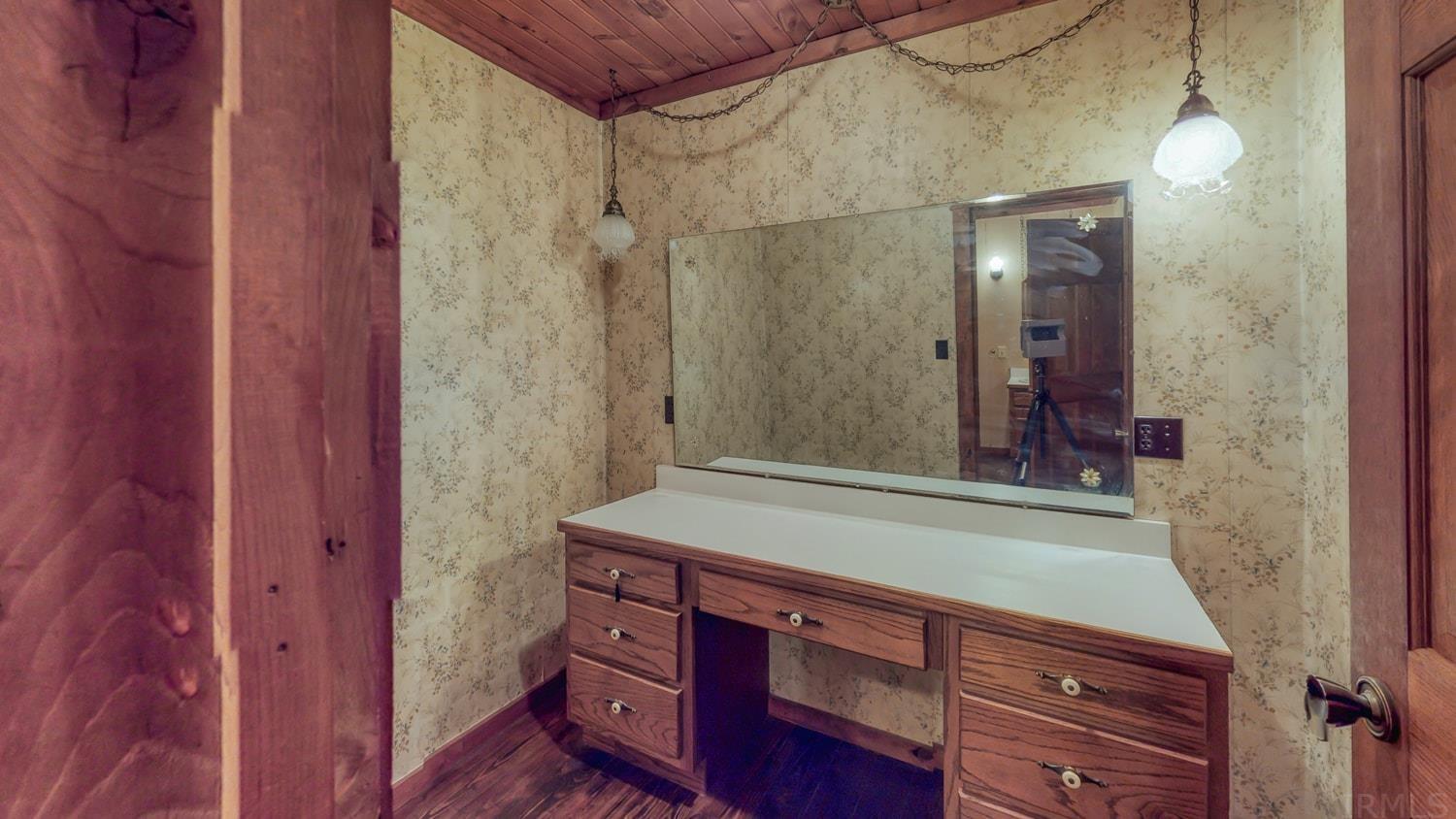8079 Zikes Road South Bloomington, IN 47401 - Photo 27 of 36 Gallery Image 27