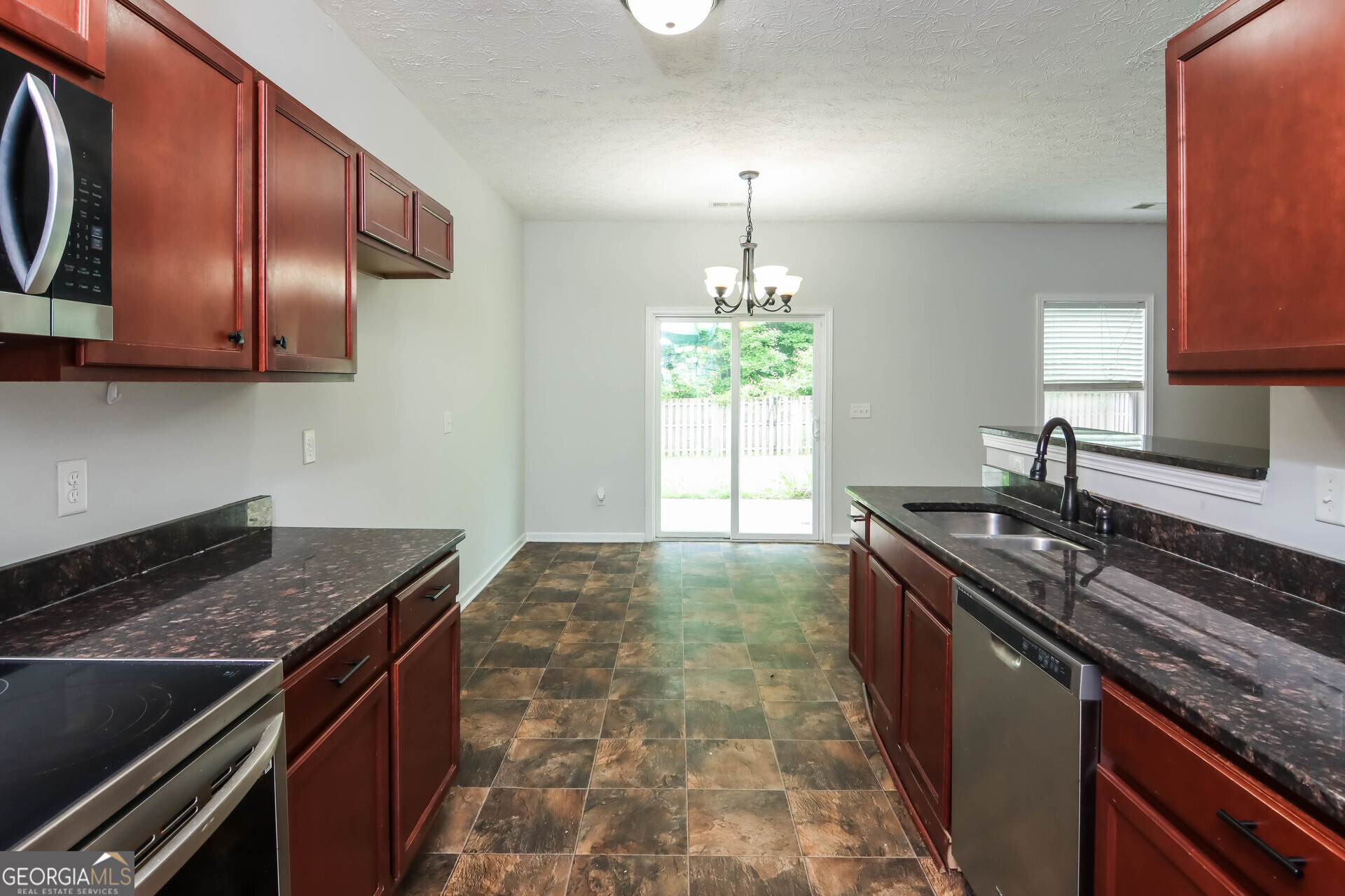 20 Forest Ridge Lane Phenix City, AL 36869 - Photo 10 of 21