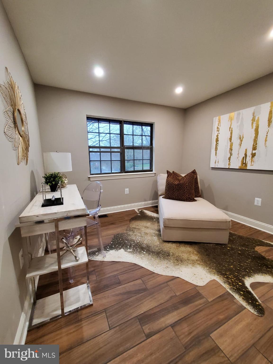 11313 Headlands Court Reston, VA 20191 - Photo 4 of 6 Gallery Image 4